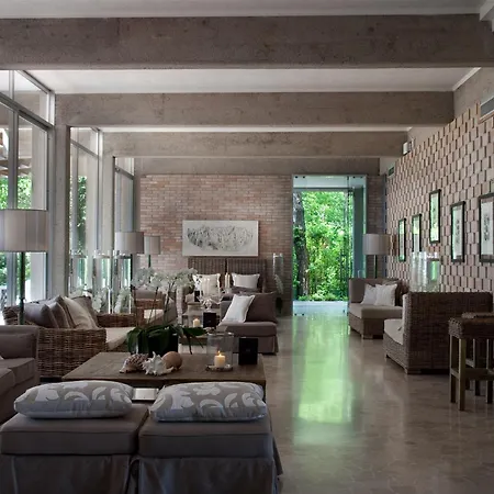 Hotel Mediterraneo Suite&Residence-2